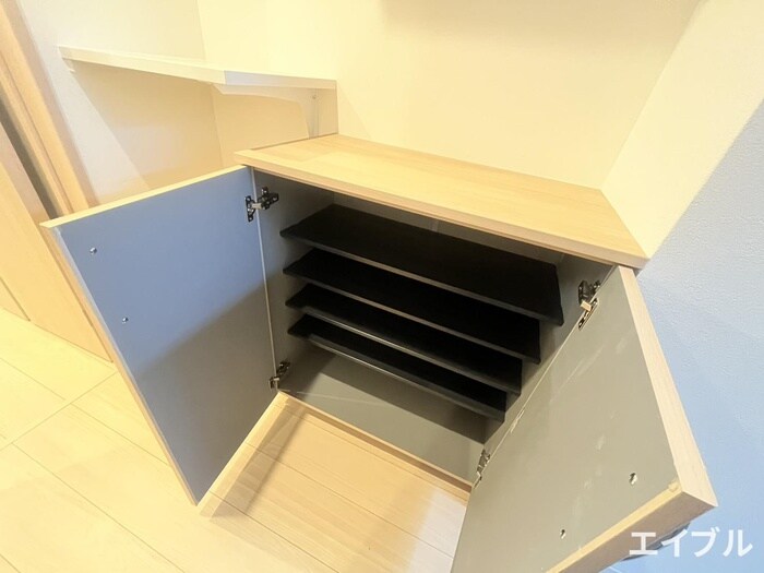 物件内観写真17　(靴箱)