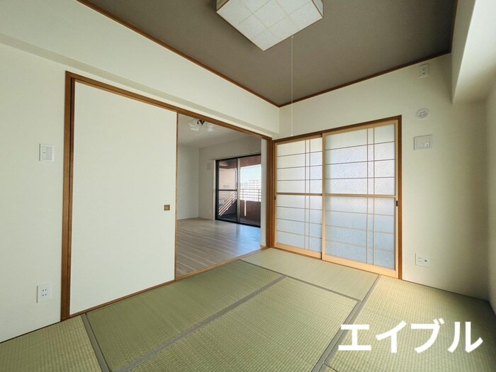 物件内観写真18　(居室)