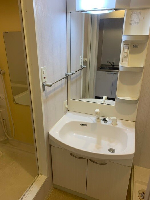 物件内観写真12　(洗面)