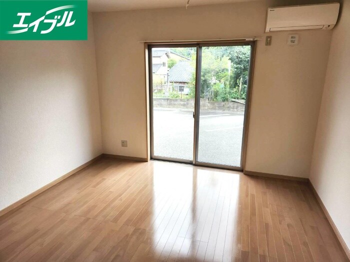 物件内観写真9　(内観写真)