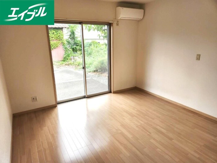 物件内観写真9　(内観写真)