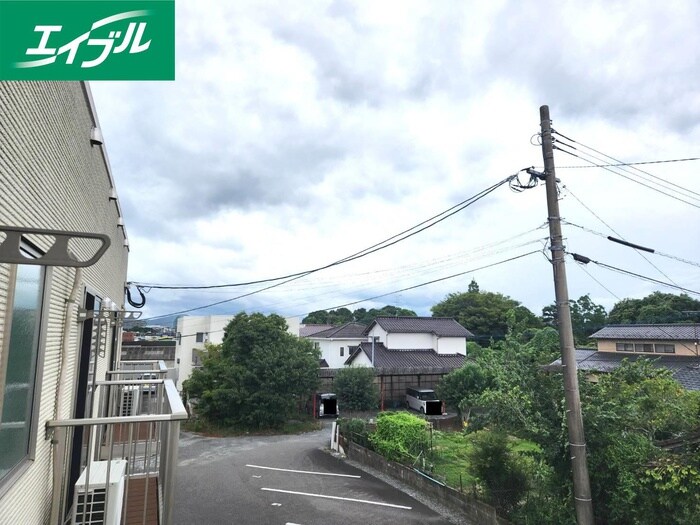 物件内観写真22　(室内からの展望)