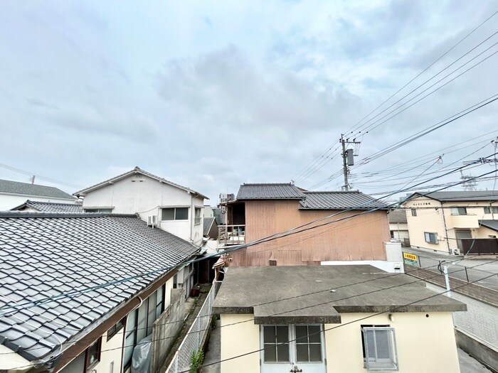 物件内観写真15　(室内からの展望)