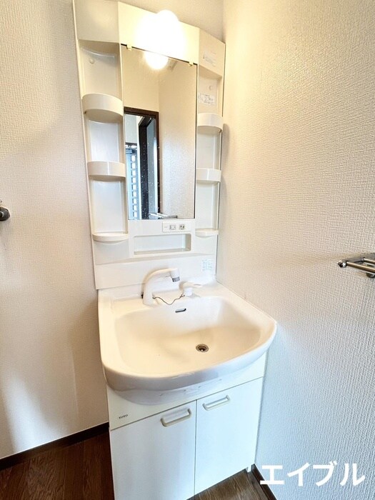 物件内観写真5　(洗面)