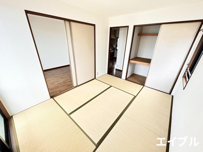 物件内観写真12　(居室)