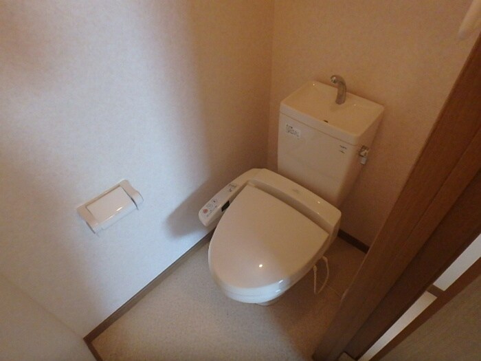 物件内観写真10　(トイレ)