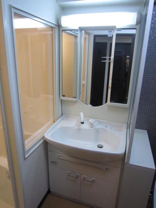 物件内観写真14　(洗面)