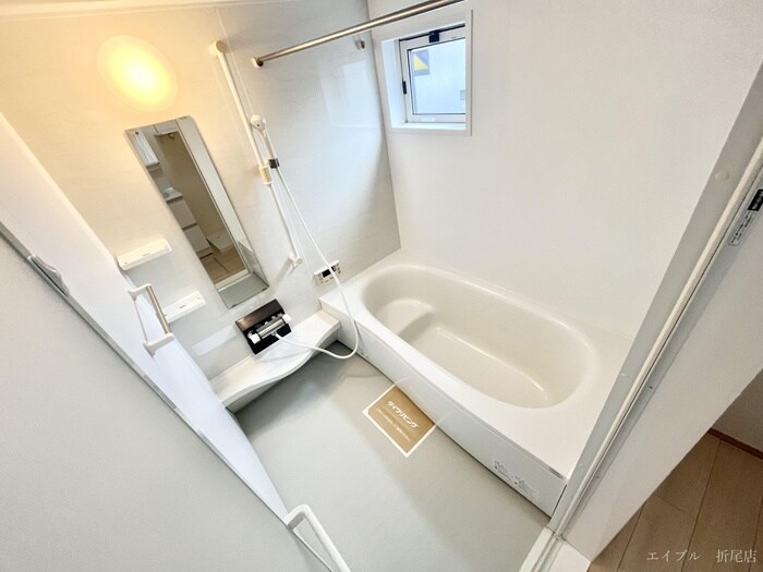 物件内観写真8　(バス／シャワールーム等)