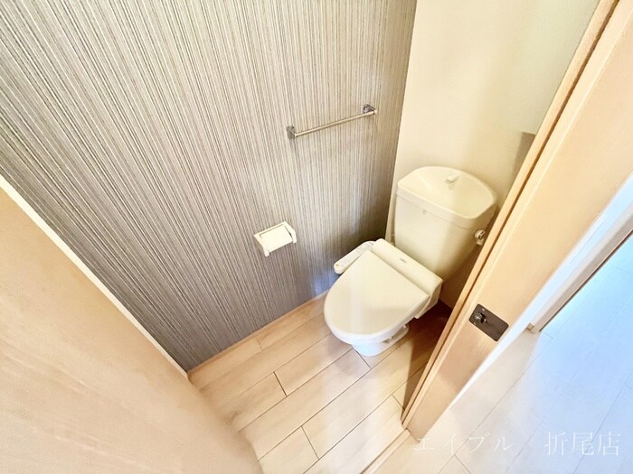 物件内観写真9　(トイレ)