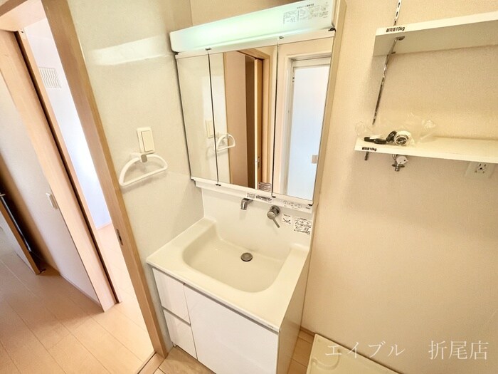 物件内観写真10　(洗面)