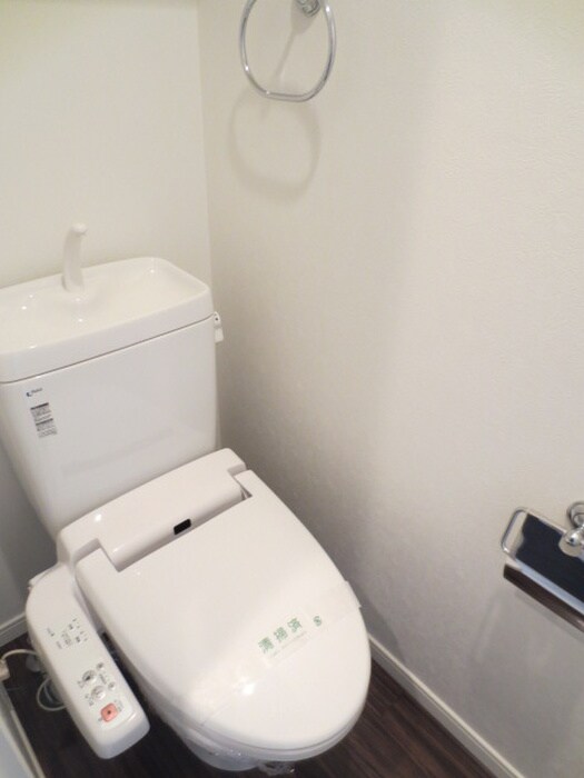 物件内観写真5　(トイレ)