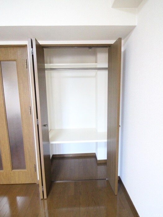 物件内観写真9　(収納)