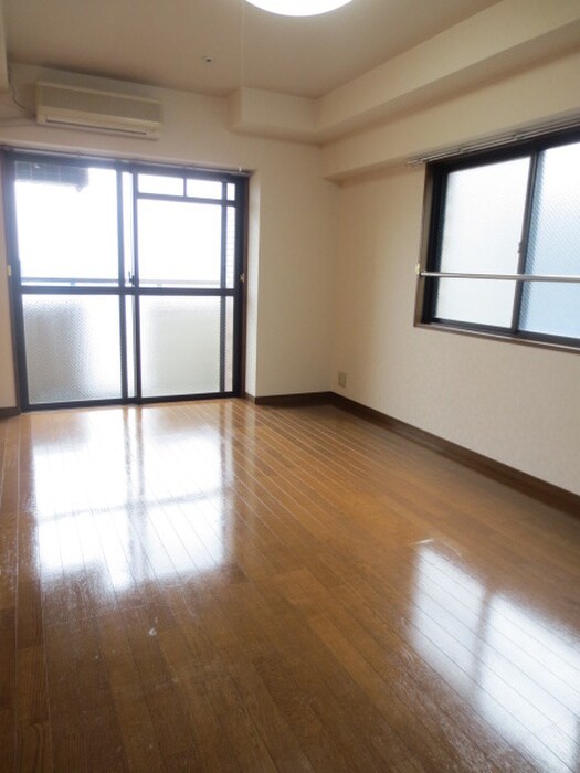 物件内観写真13　(居室)