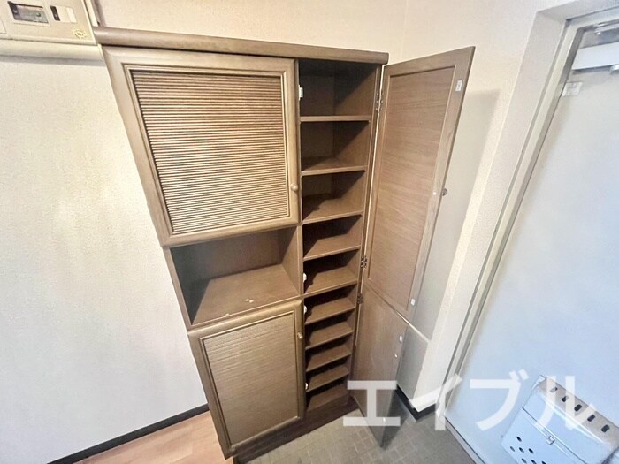 物件内観写真15　(靴箱)