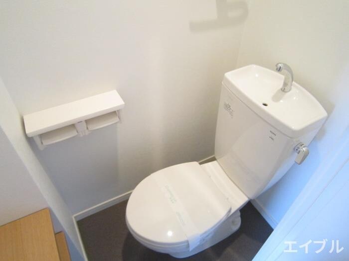 物件内観写真13　(トイレ)