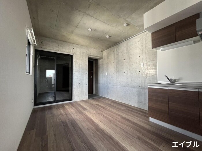 物件内観写真9　(居室)