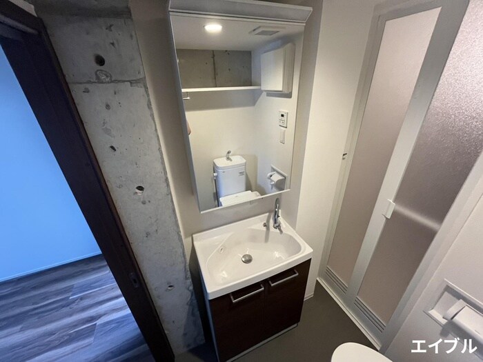 物件内観写真12　(洗面)