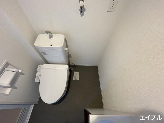 物件内観写真13　(洗濯機置場)