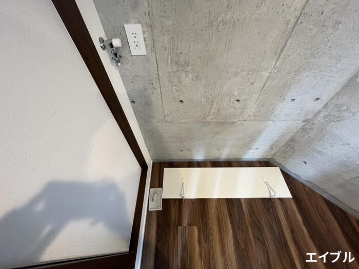 物件内観写真14　(洗濯機置場)