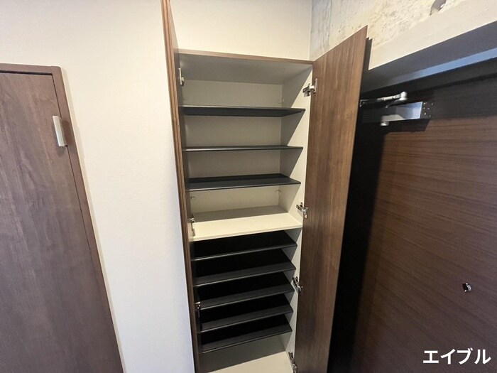 物件内観写真16　(靴箱)