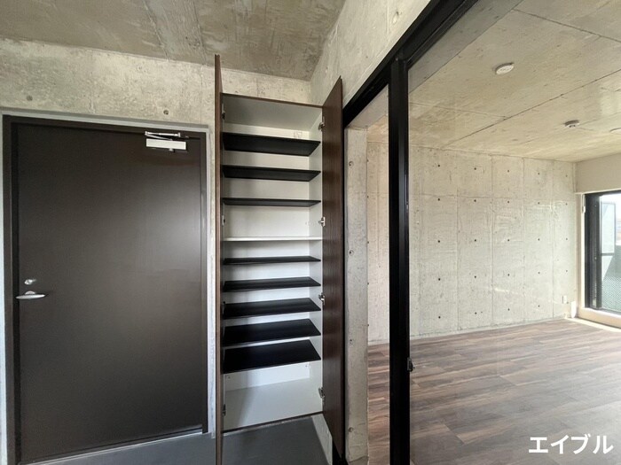 物件内観写真16　(靴箱)