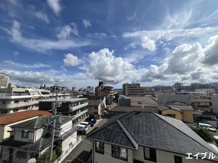 物件内観写真22　(室内からの展望)