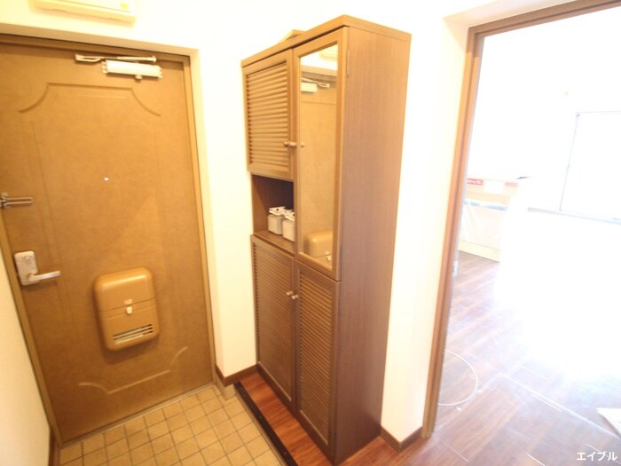 物件内観写真15　(靴箱)
