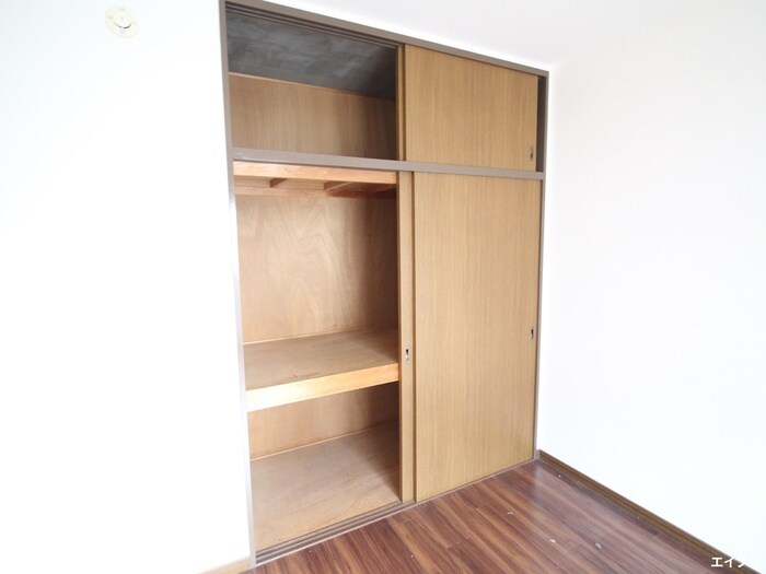 物件内観写真22　(収納)