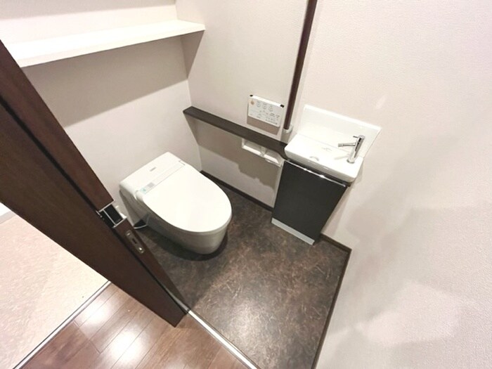 物件内観写真17　(トイレ)