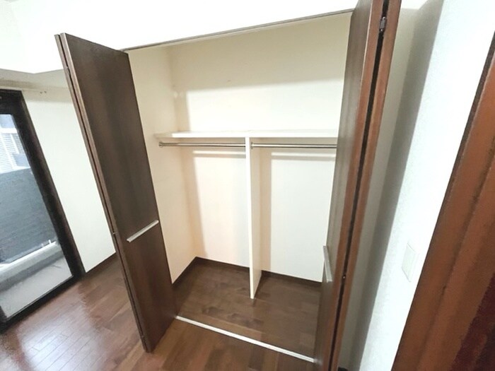 物件内観写真21　(収納)