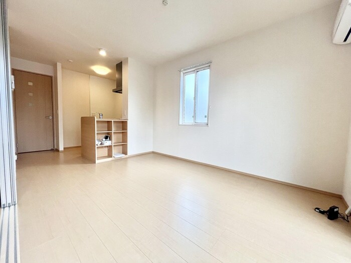 物件内観写真5　(居室)