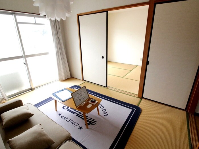 物件内観写真5　(居室)