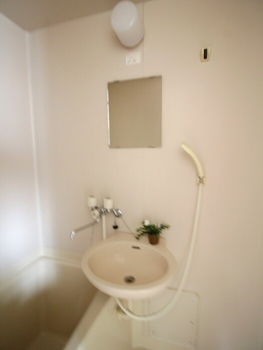 物件内観写真11　(洗面)