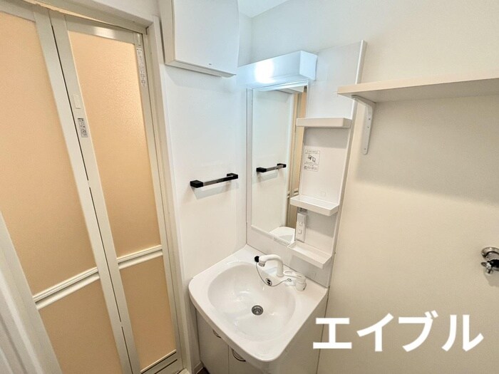 物件内観写真10　(洗面)