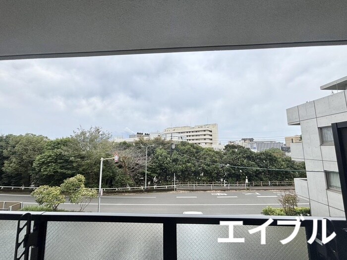 物件内観写真15　(室内からの展望)