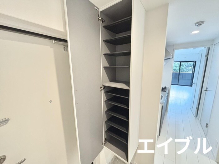 物件内観写真17　(靴箱)
