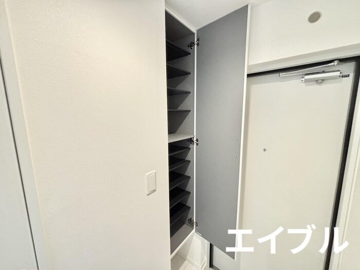 物件内観写真17　(靴箱)