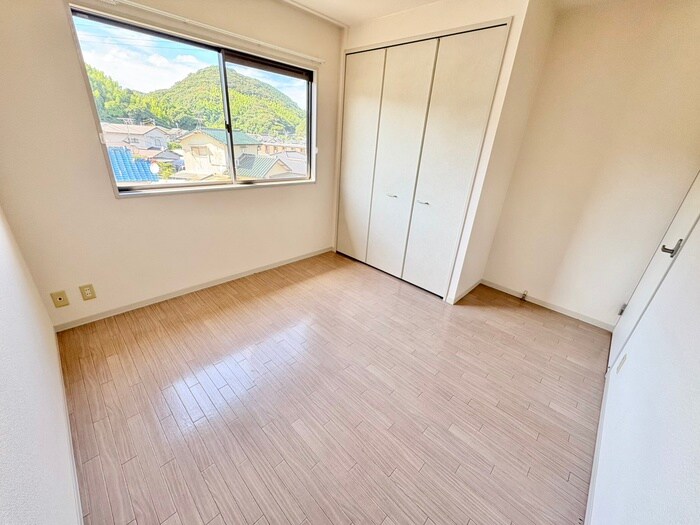 物件内観写真7　(居室)