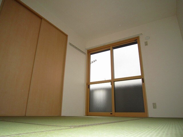 物件内観写真10　(居室)