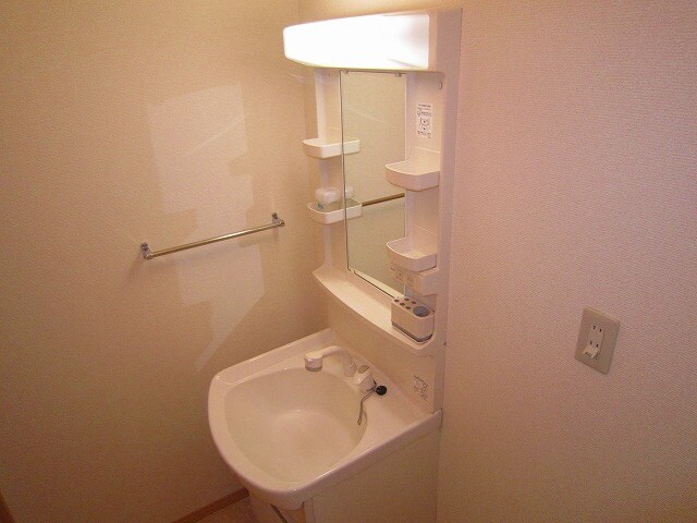 物件内観写真11　(洗面)
