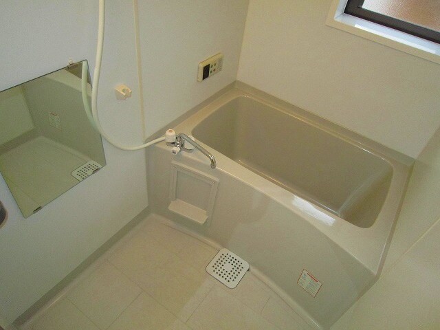 物件内観写真12　(バス／シャワールーム等)