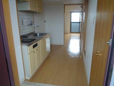 物件内観写真4　(居室)