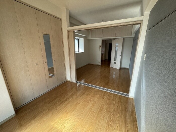 物件内観写真5　(居室)