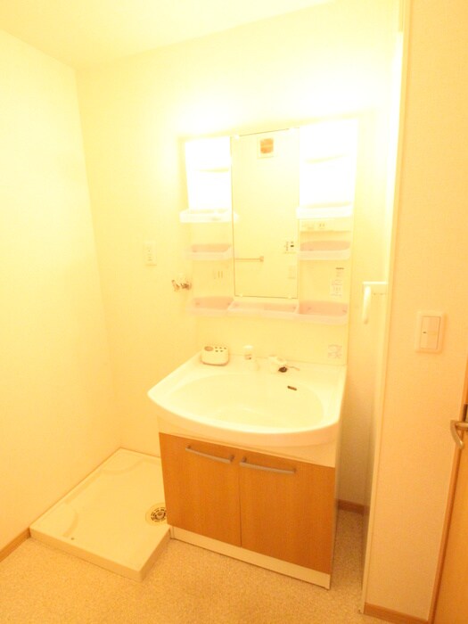 物件内観写真9　(洗面)