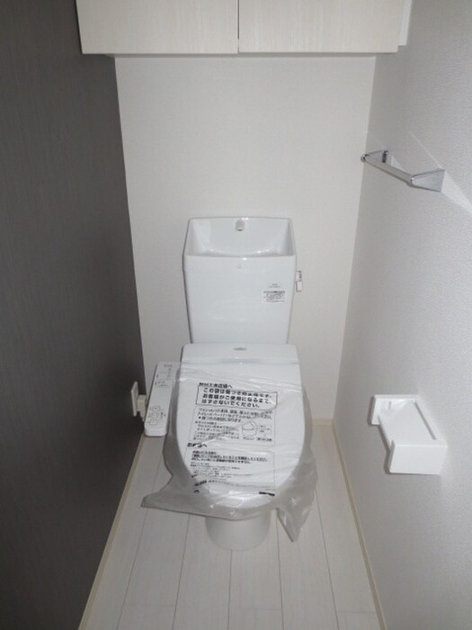 物件内観写真16　(トイレ)