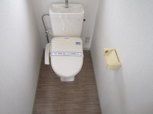 物件内観写真11　(トイレ)