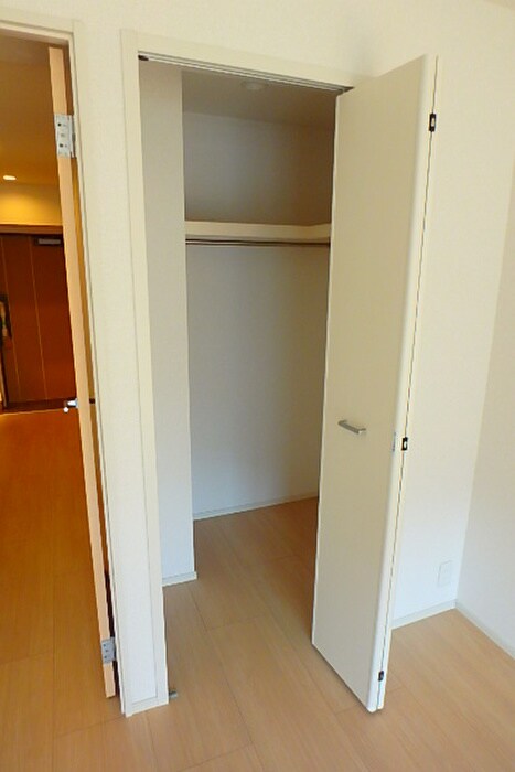 物件内観写真8　(収納)