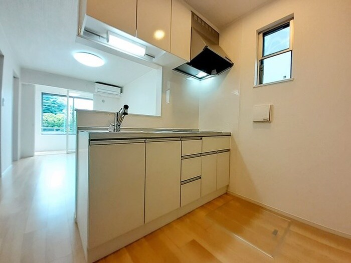 物件内観写真8　(キッチン)