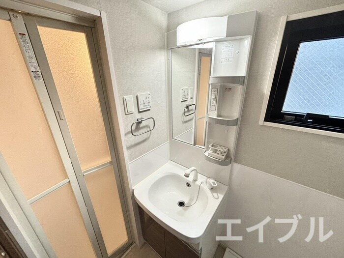 物件内観写真10　(洗面)