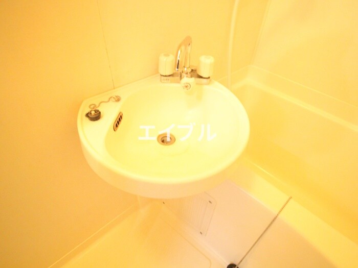 物件内観写真10　(洗面)